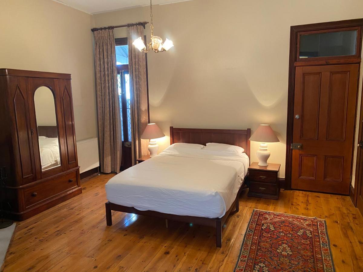 Yass Central Bed & Breakfast Bagian luar foto